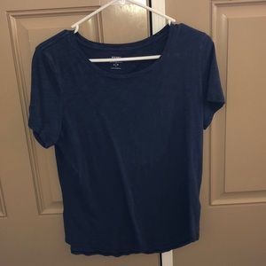Old navy t shirt